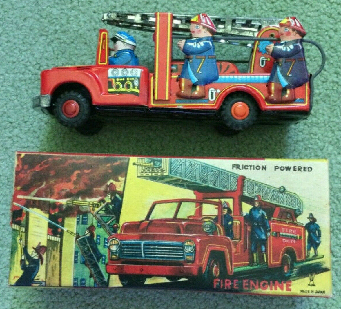 Vintage Usagiya Tin Friction Fire Engine Ladder Truck W/ Box - Japan - 1950s/60s